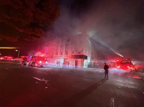 PHOTOS: Crews extinguish 4-alarm fire at abandoned building in Pittsburg